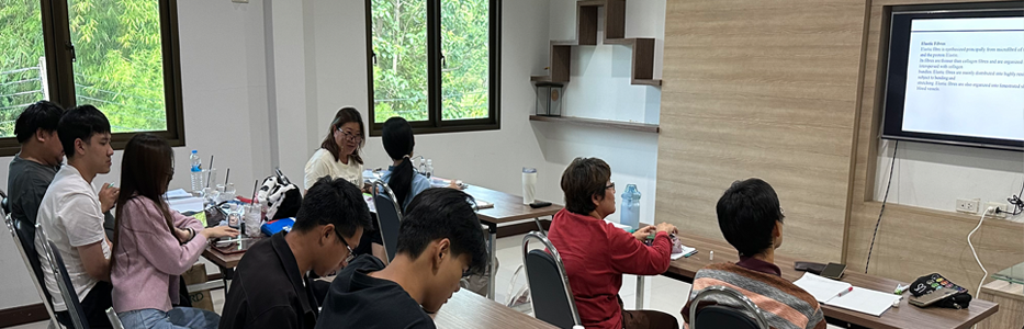 โรงเรียนการวิจัยสารธรรมชาติเพื่อสุขภาพ